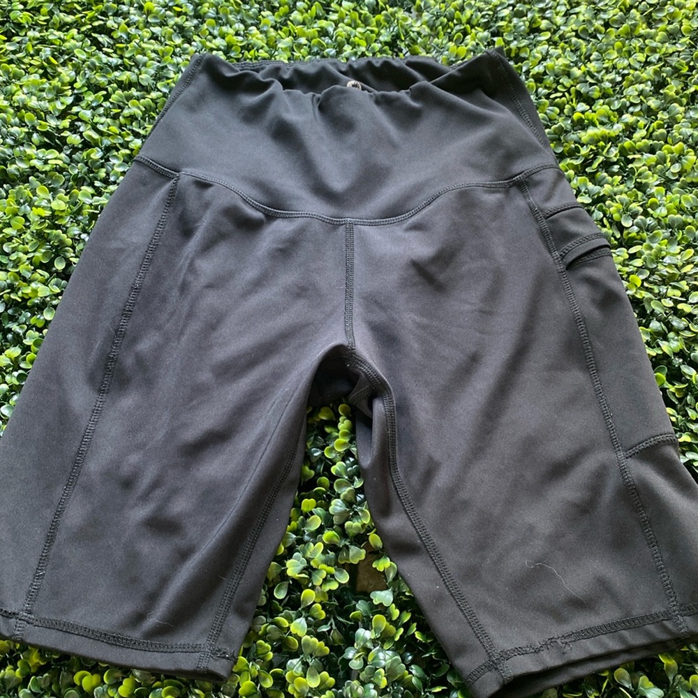 Size small
